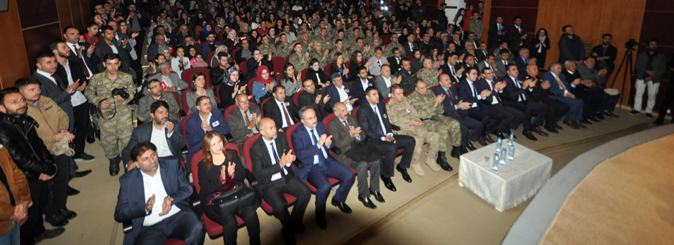 Yüksekova'da 29 Ekim Cumhuriyet Bayramı kutlandı