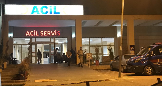 Düğün yolunda kaza: 1 ölü, 2 yaralı