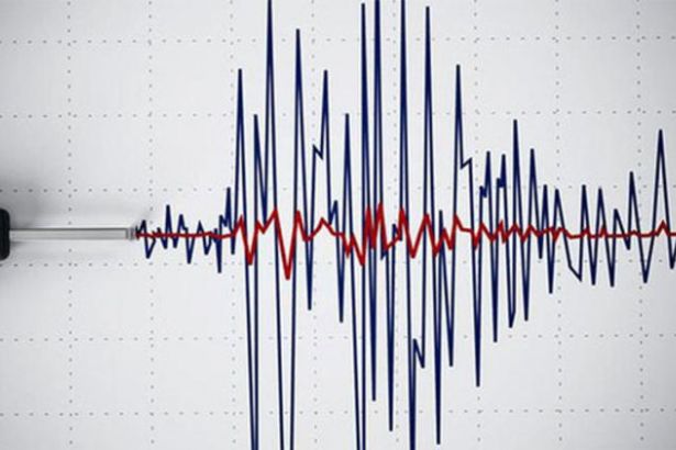 4,2 büyüklüğünde deprem