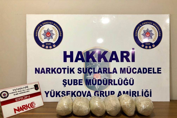 Yüksekova'da 6 kilo 60 gram eroin ele geçirildi