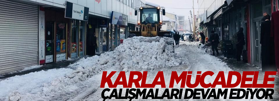 Çaldıran’da karla mücadele çalışması