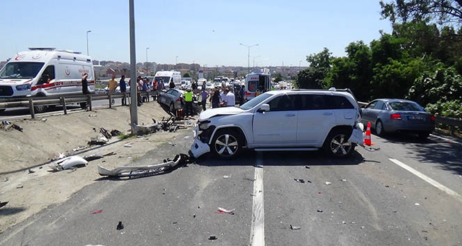 Silivri'de zincirleme kaza: 7 yaralı