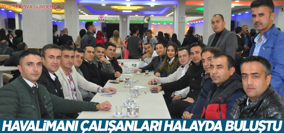 Havalimanı çalışanları halayda buluştu