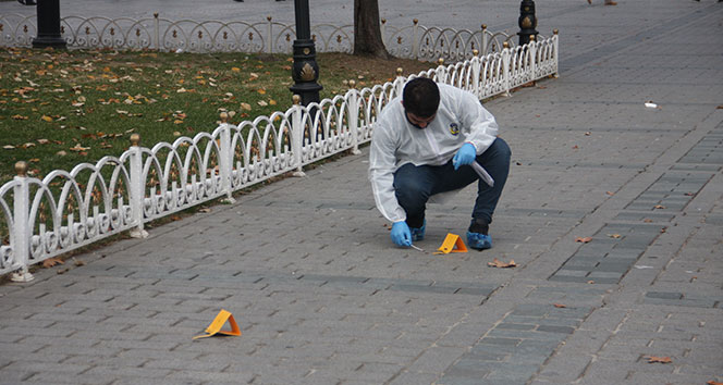 Sultanahmet Meydanı'nda silahlı kavga: 2 yaralı