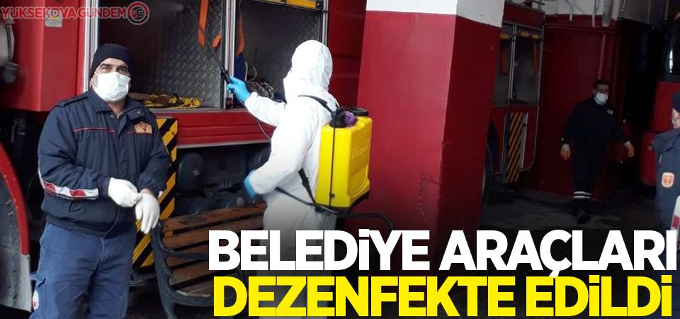 Belediye araçları dezenfekte edildi