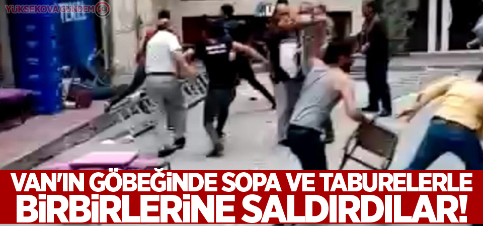 Van'ın göbeğinde sopa ve taburelerle birbirlerine saldırdılar!