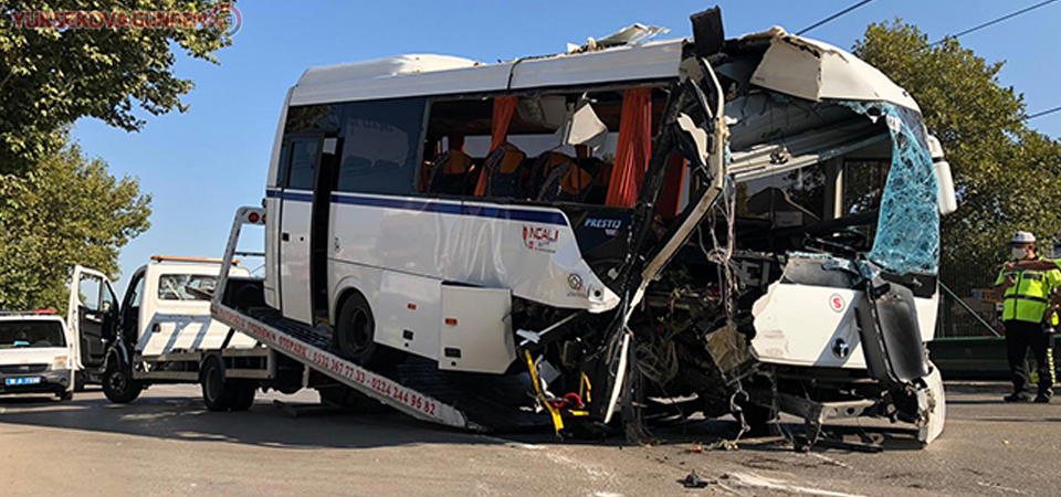 İşçi midibüsü kaza yaptı: 2 ölü, 17 yaralı