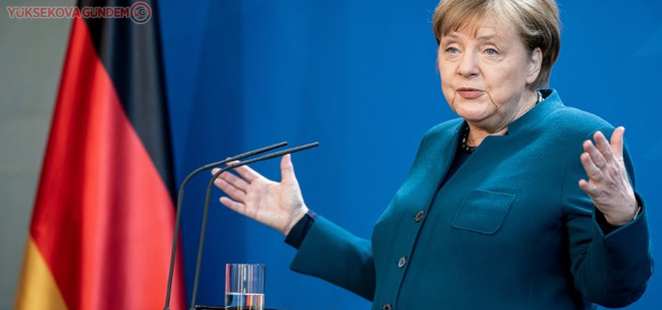 Merkel yerel seçimden açık zaferle çıktı