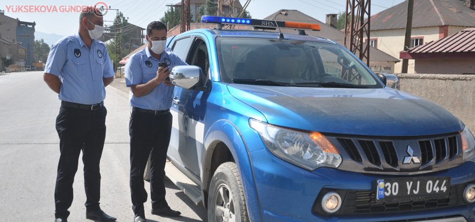 Yüksekova zabıta ekiplerinden öğrencilere sürpriz