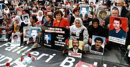 'Barışı da istiyoruz kayıplarımızı da'