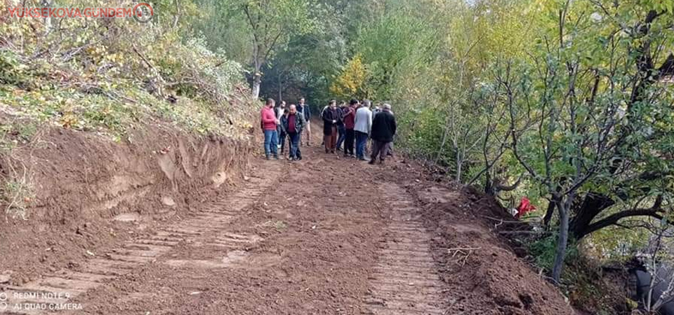 Şemdinli Belediyesinden yol çalışması