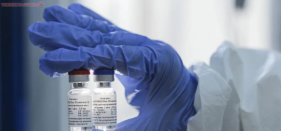Rus aşısı olan 20 bin kişiden yüzde 1.5'i hastalandı