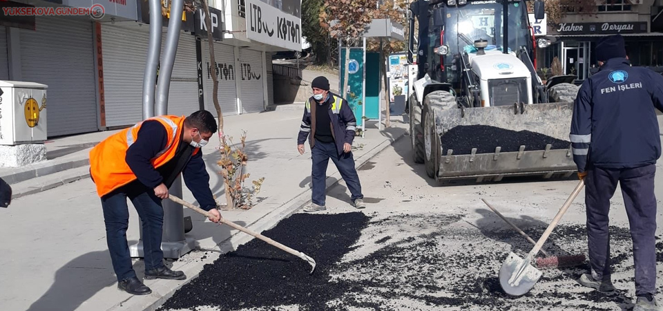 Hakkari belediyesi kış hazırlıklarını tamamlıyor