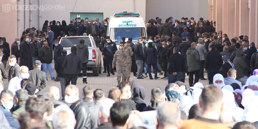 Şırnak'ta göçük altında kalan işçinin cansız bedenine ulaşıldı