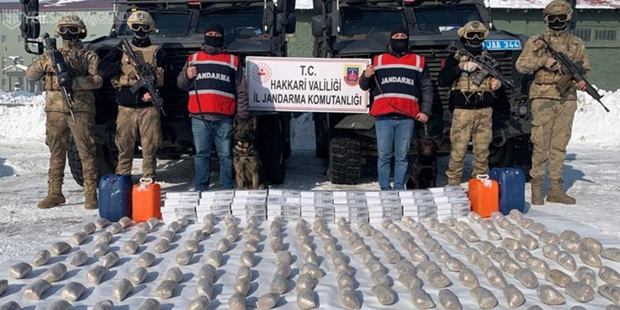 Yüksekova'da 99 kilo eroin yakalandı