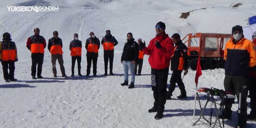 Hakkari’de çığ tatbikatı