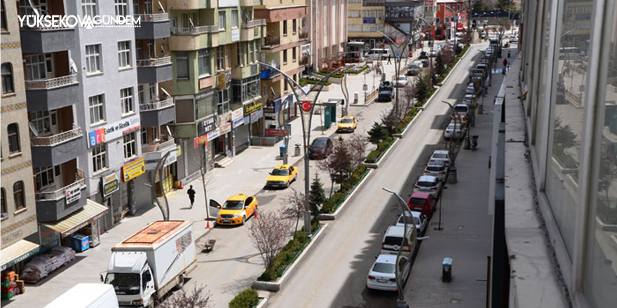 Hakkari'de 'Tam kapanma' sessizliği