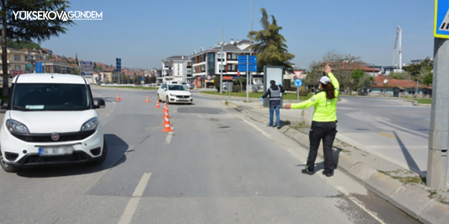 İçişleri Bakanlığı tam kapanmayla ilgili soruları yanıtladı