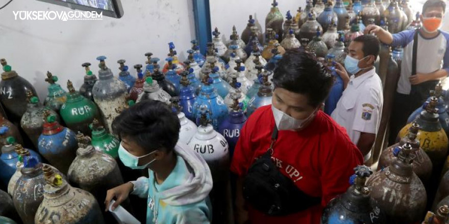 Endonezya'da hastanede oksijen faciası: 63 ölü