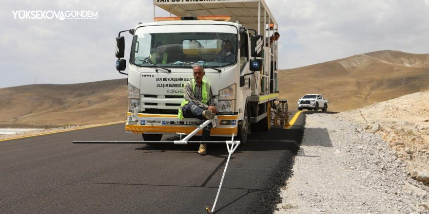 Çaldıran kayak merkezinin yolu asfaltlandı