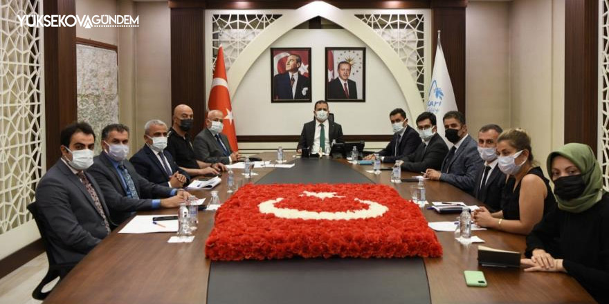 Hakkari'de öğrencilerin yurt sorunu ele alındı