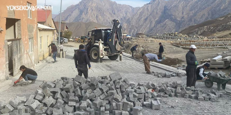 Hakkari Belediyesi, alt yapı çalışmalarını sürdürüyor