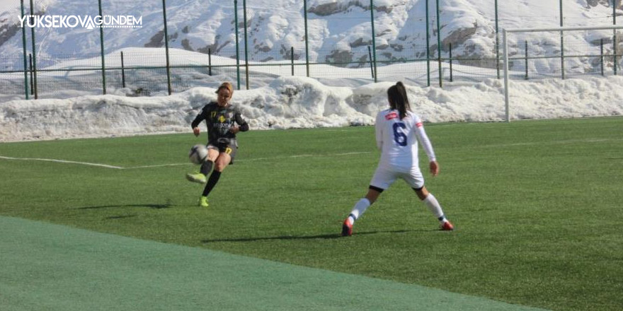 Hakkari Kadıngücü Takımı evinde berabere kaldı