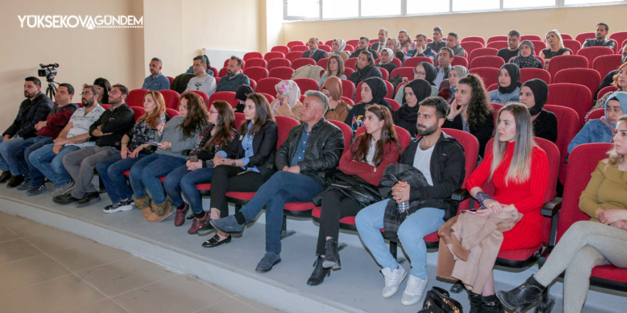 Hakkari'de 'Öfke Nöbeti' semineri