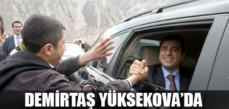 Selahattin Demirtaş Yüksekovada