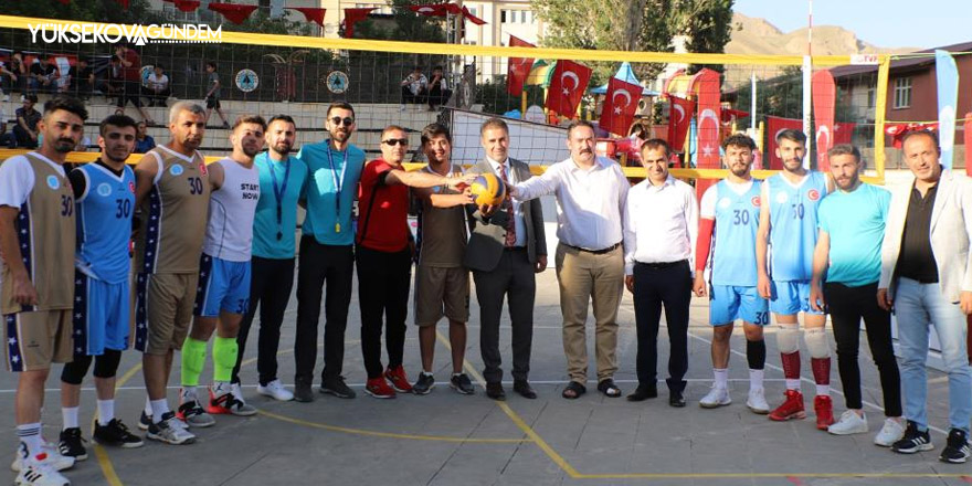 Hakkari'de ‘Sokak Voleybol Turnuvası’ başladı