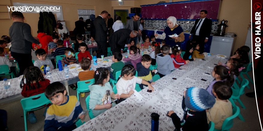 Yüksekova'da okul öncesi öğrencilere ücretsiz yemek uygulamasına başlandı