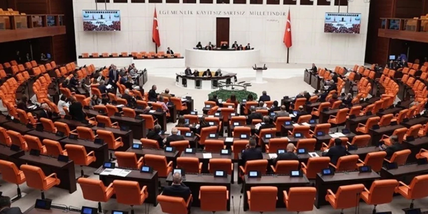 Meclis’te yemin töreni başladı