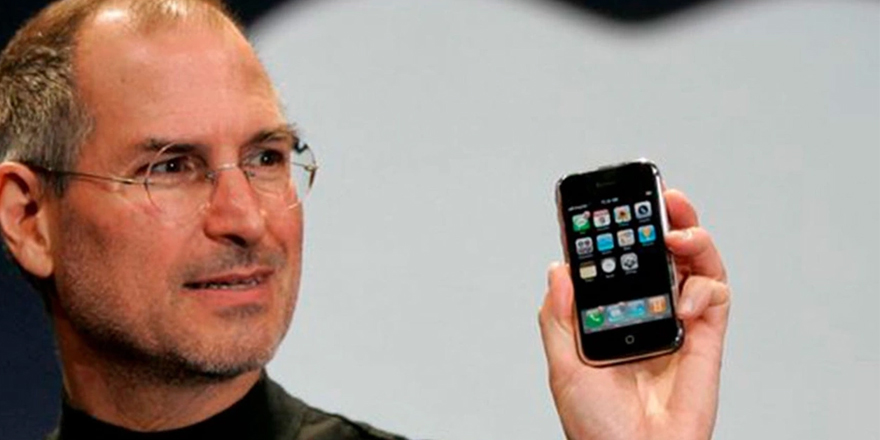 Kutusu açılmayan 2007 model ilk iPhone rekor fiyata satıldı