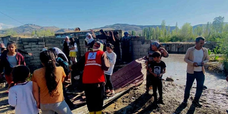 Doğubayazıt’ta sel felaketi