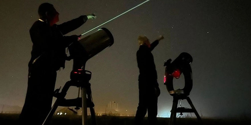 Yüksekova semalarında meteor yağmuru izlenildi