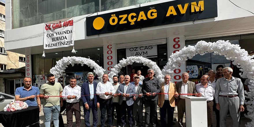 Yüksekova'da Özçağ AVM' isimli iş yeri Açıldı