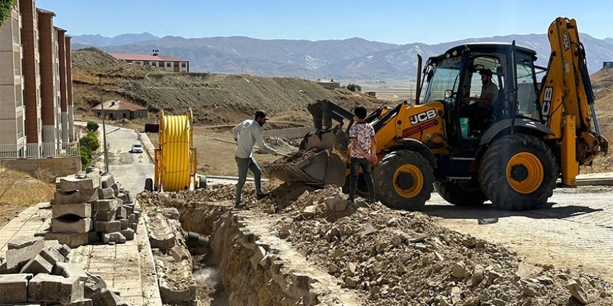 Yüksekova’da doğalgaz çalışmaları TOKİ'de devam ediyor