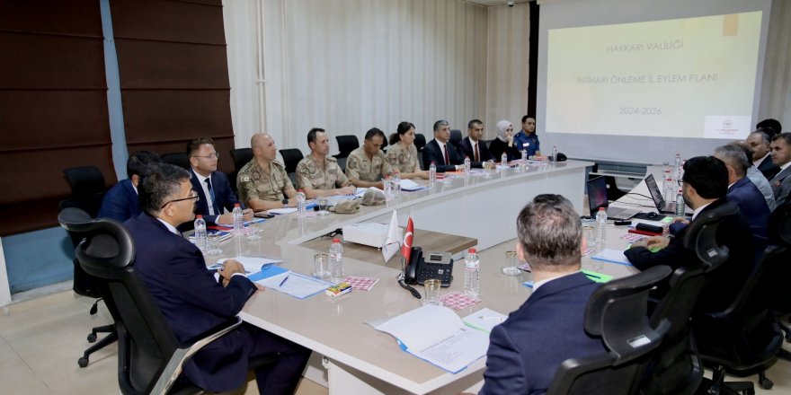 Hakkari'deki intihar vakaları ile ilgili toplantı yapıldı