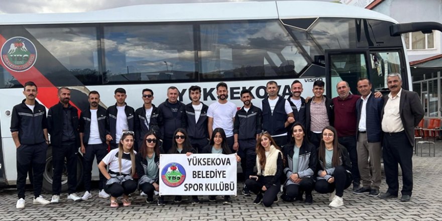 Yüksekova Belediye Spor Halk oyunları ekibi finale yükseldi