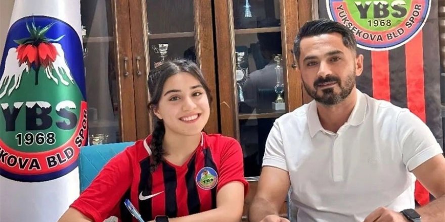 Yüksekova Belediye Spor Kadın Futbol Takımına yeni transferler