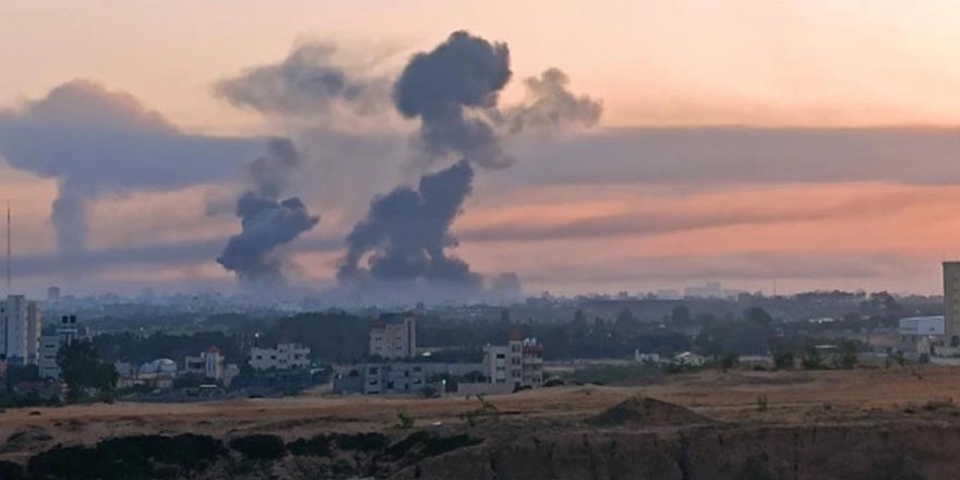 İsrail, Gazze'nin merkezindeki mahalleyi vurdu: En az 50 ölü