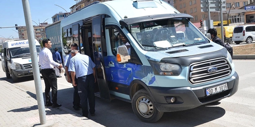 Yüksekova'da toplu taşımaya yapılan zamda değişiklik