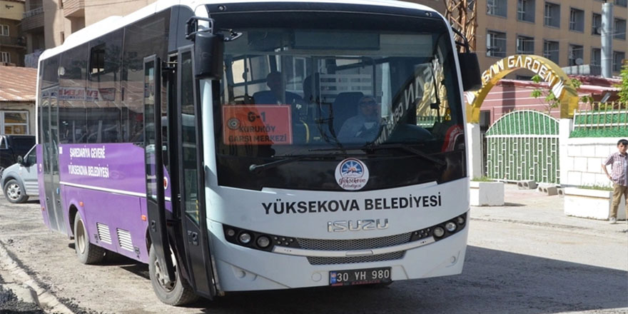 Yüksekova’da halk otobüslerinin güzergah ve ücret bilgileri paylaşıldı