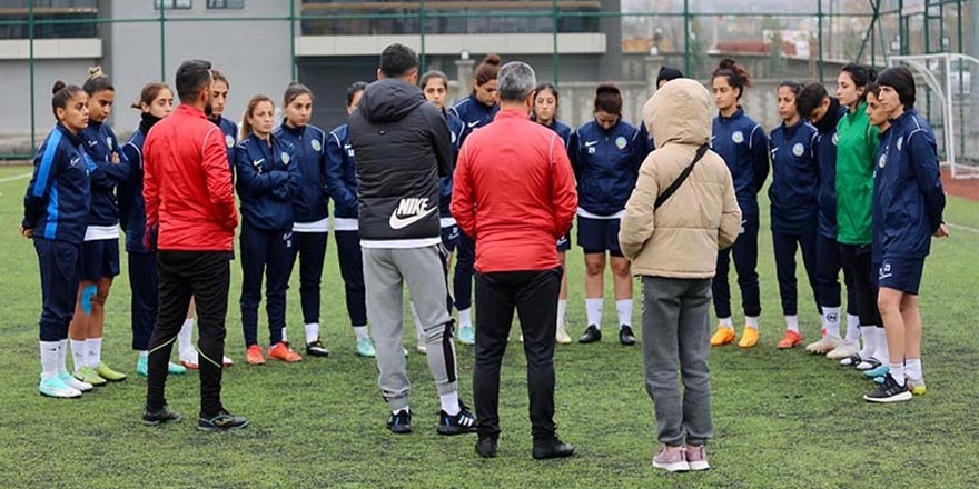 Yüksekova Belediye Spor 3 puan hedefliyor