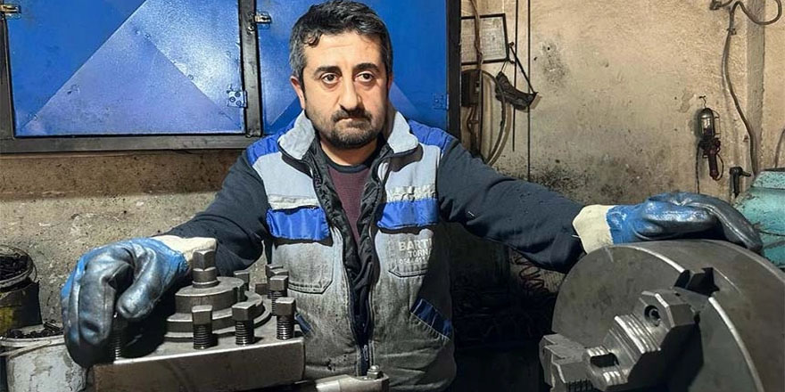 Yüksekovalı Usta, 35 yıldır bu mesleği yapıyor