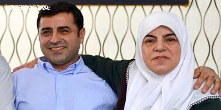 Demirtaş annesinin rahatsızlığı nedeniyle Diyarbakır'a getirildi