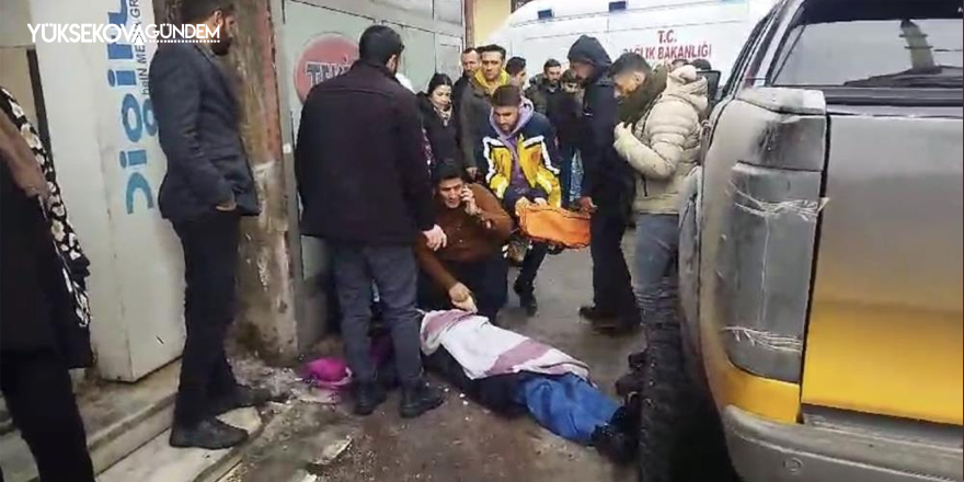 Yüksekova’da başına buz kütlesi düşen kadın yaralandı