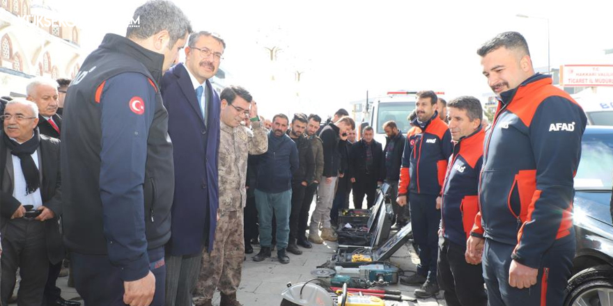 Hakkari’de 6 Şubat depremi anma programı düzenlendi