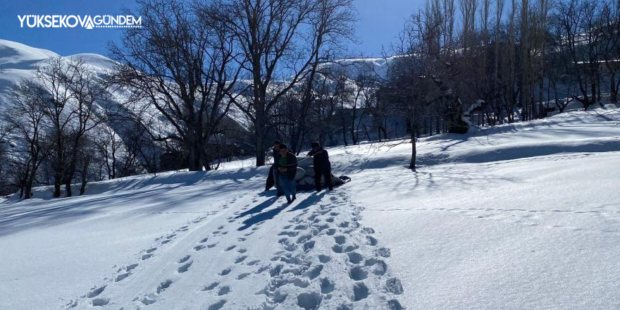 Besicilerin zorlu kış mesaisi sürüyor