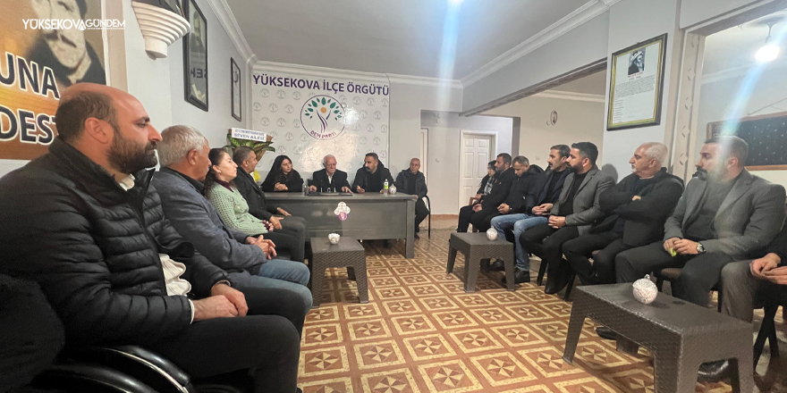 Hakkari Barosu’ndan DEM Parti Yönetimine Hayırlı Olsun Ziyareti